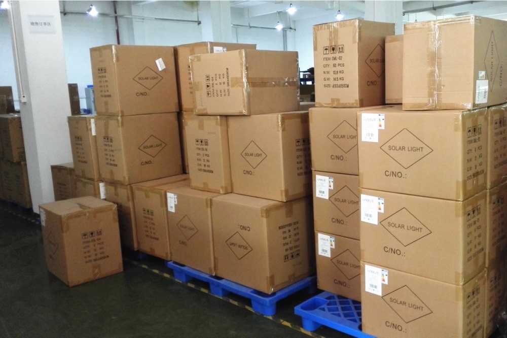 Pre-shipment-warehouse-03.jpg